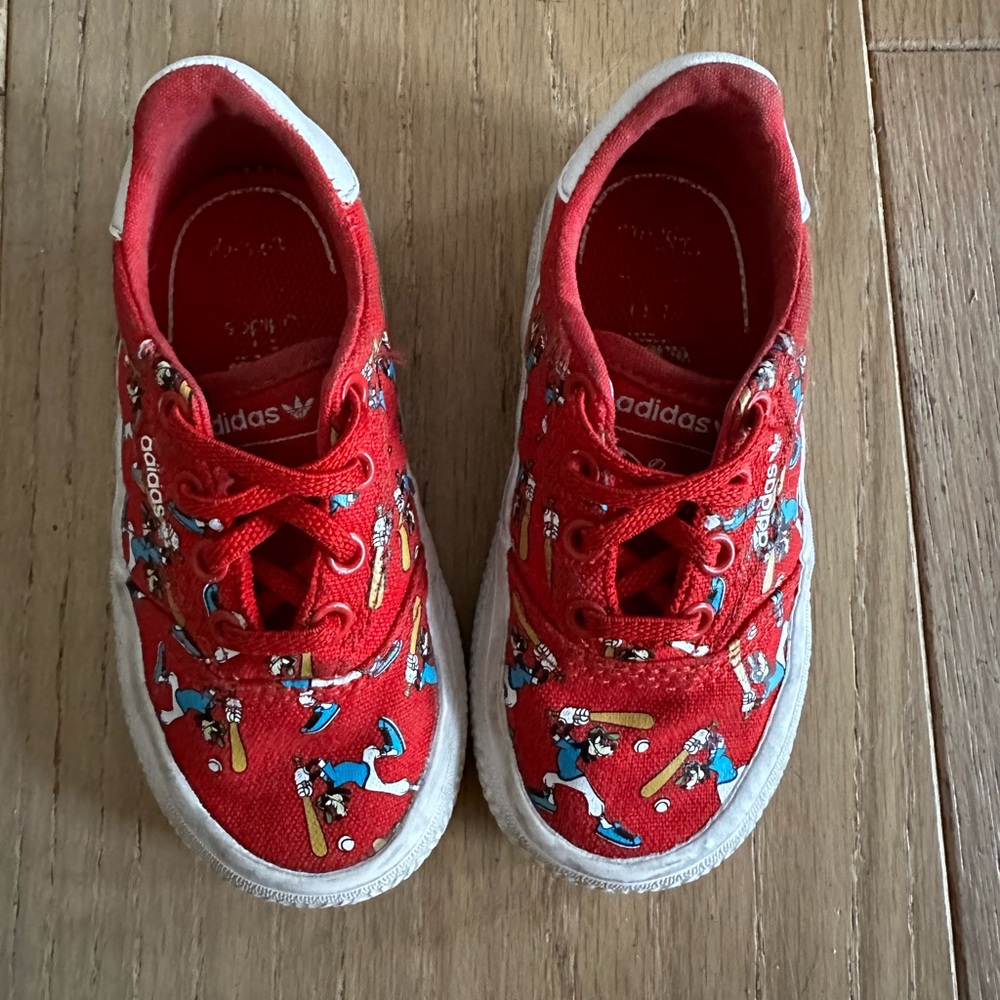 Retro Adidas Disney Goofy baseball red canvas slip-on sneakers- Size 6 Toddler